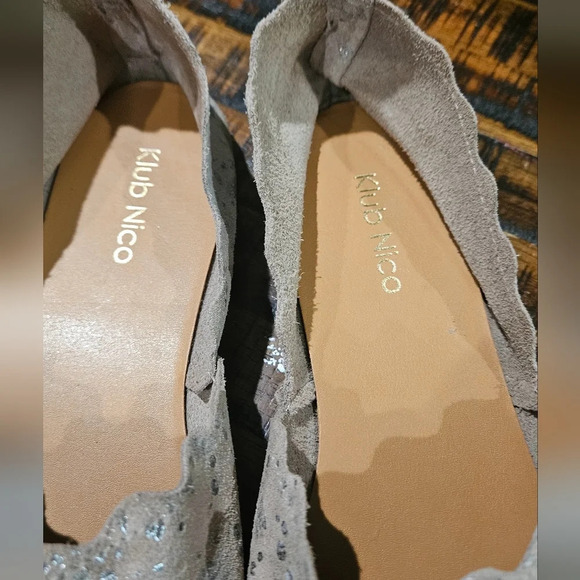 Klub Nico Georgette shoe Pewter Floral Novelty Suede. Size 9 - Picture 12 of 14